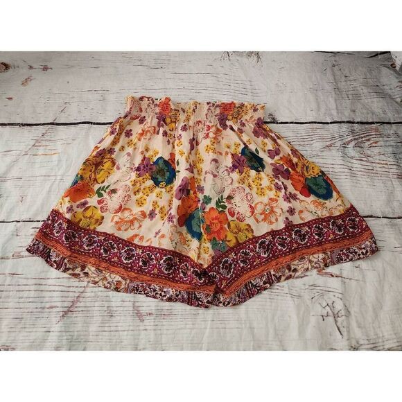 Anthropologie Boho Floral Shorts Size Large - Picture 2 of 4